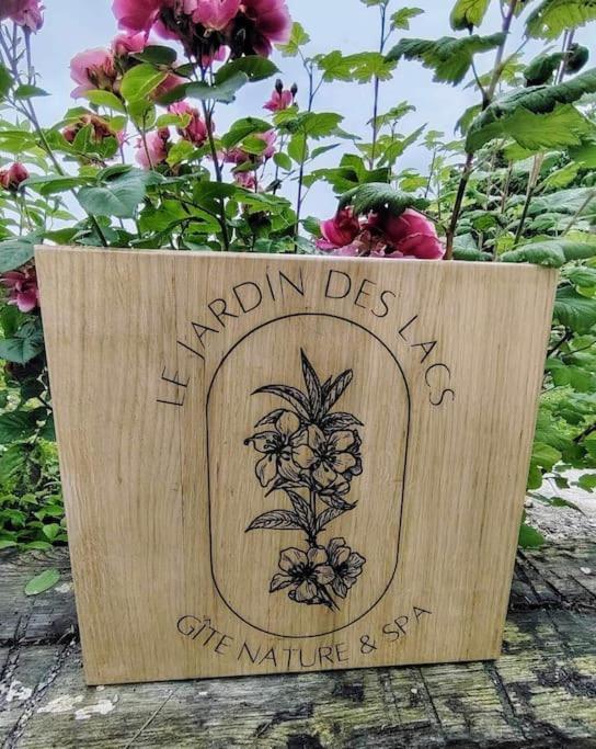 Le Jardin Des Lacs Gite Nature Et Spa Ardres 外观 照片